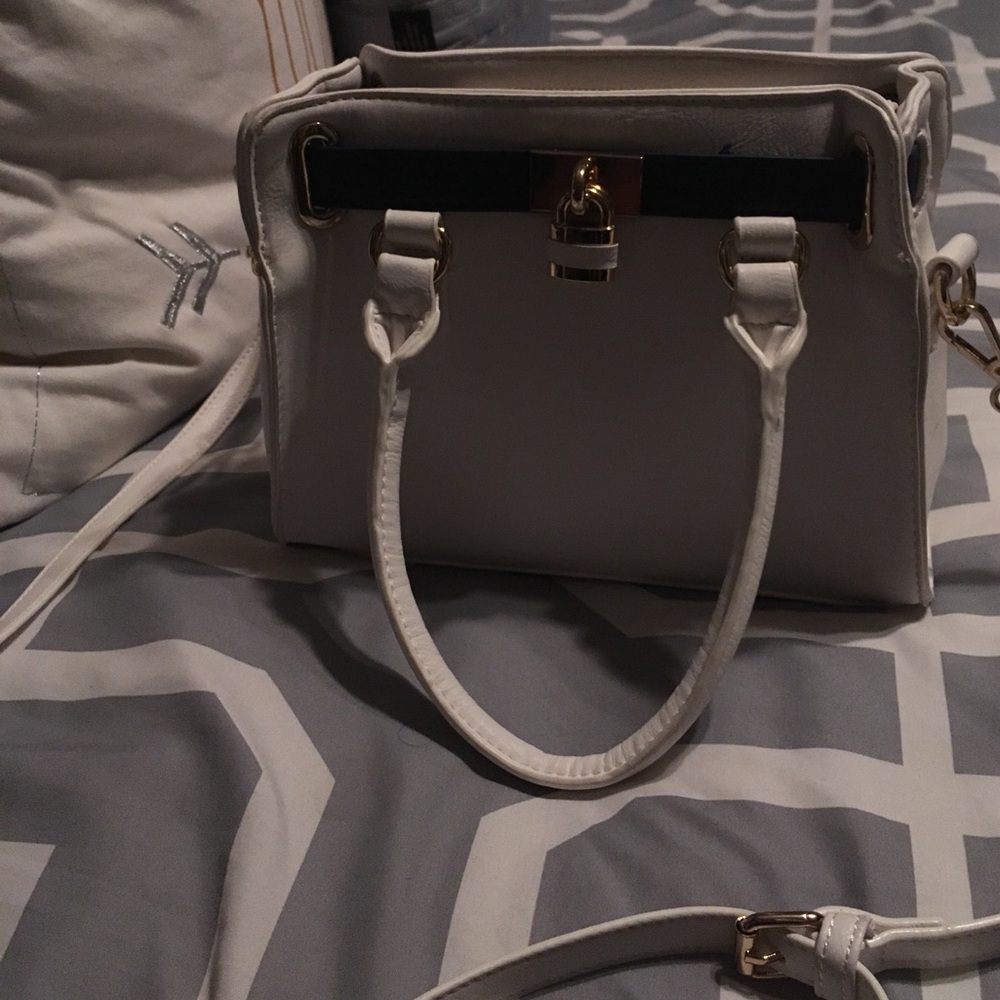CHARMING CHARLIE PURSE