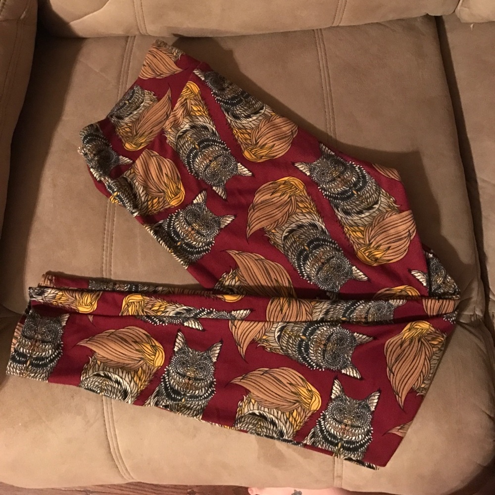 Lularoe EUC TC owl leggings