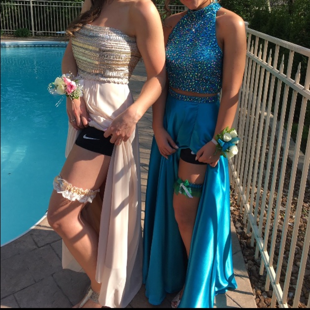 Sherri Hill prom dress !!