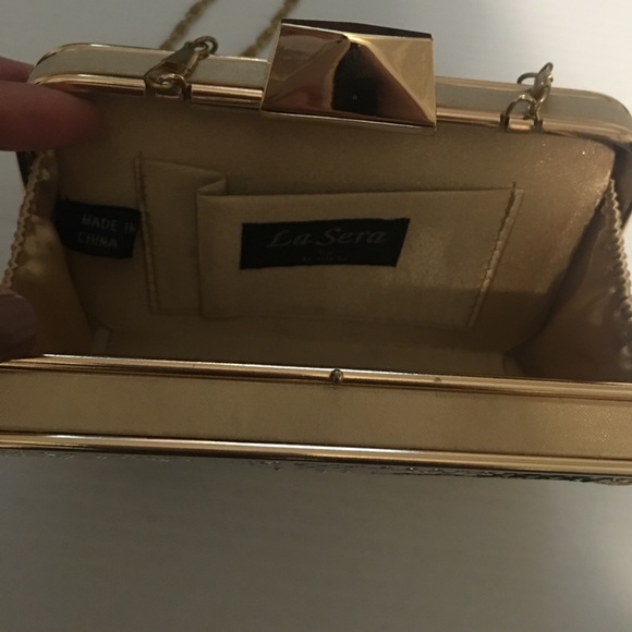 Evening Clutch - Picture 4 of 4