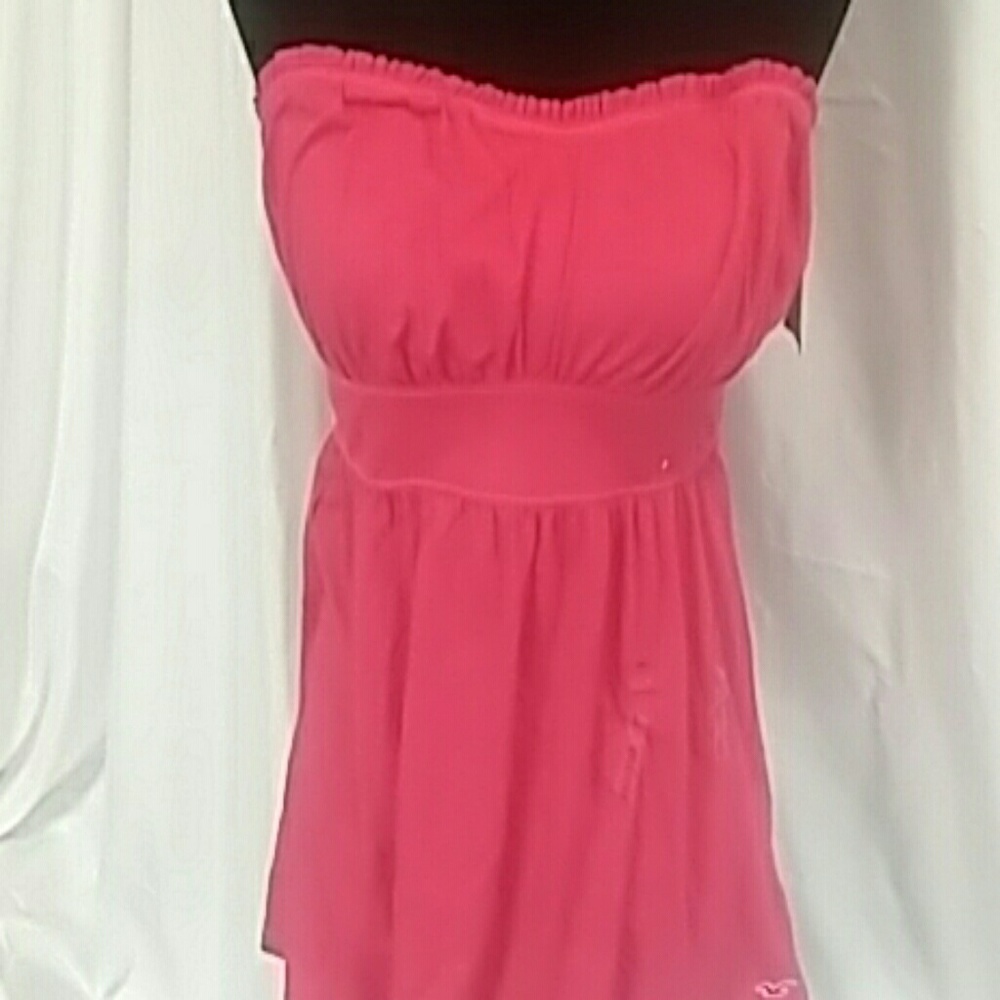 *BUNDLE* of 2 NWT different style strapless tops