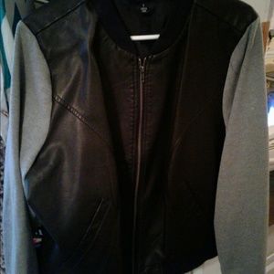 Cute leather jacket with gray sleeves