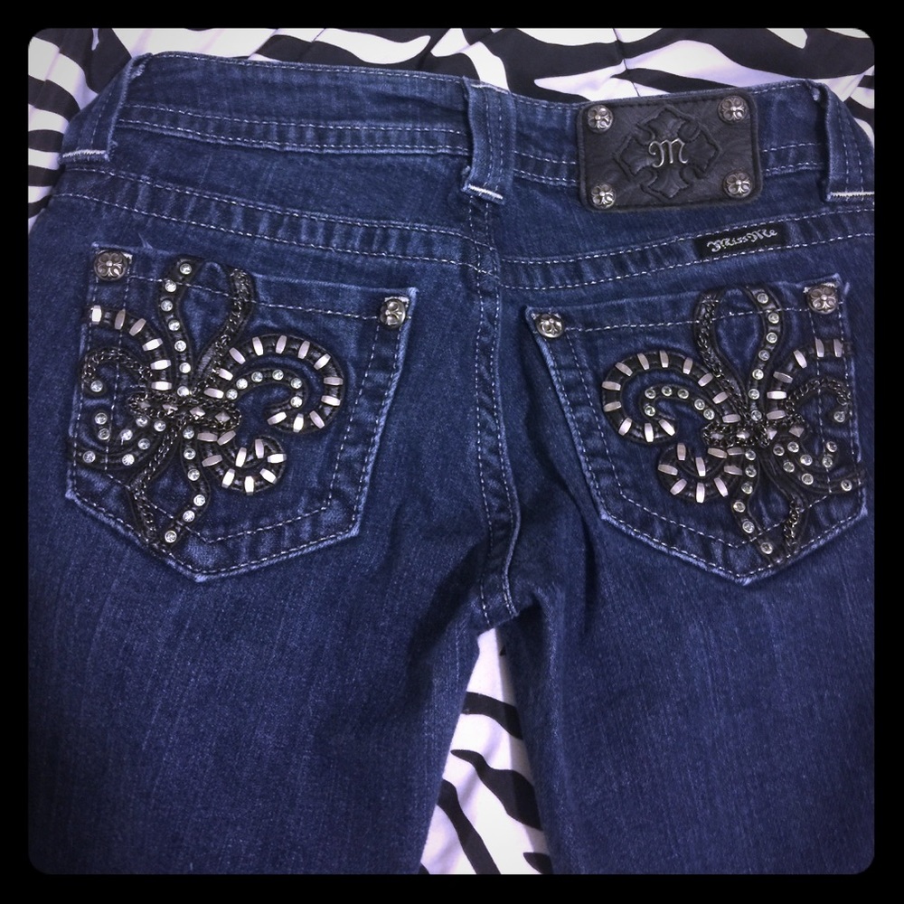 💎Very cute Miss Me Jeans!!💎Sold!!:)