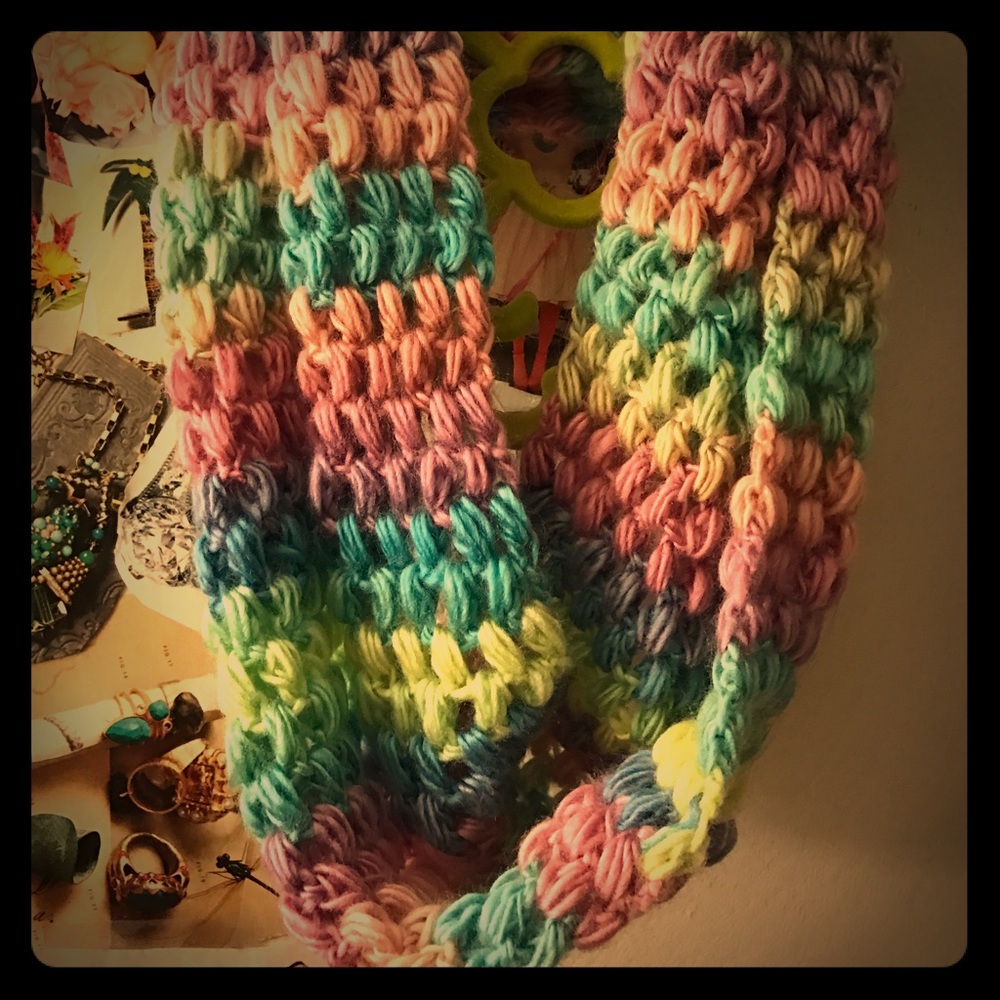 Baby colors on infinite scarf!