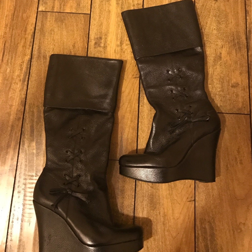 Vincent Camuto Boots