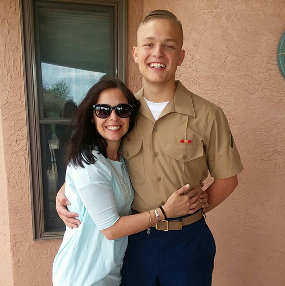 Meet your Posher, Lana - Picture 8 of 8