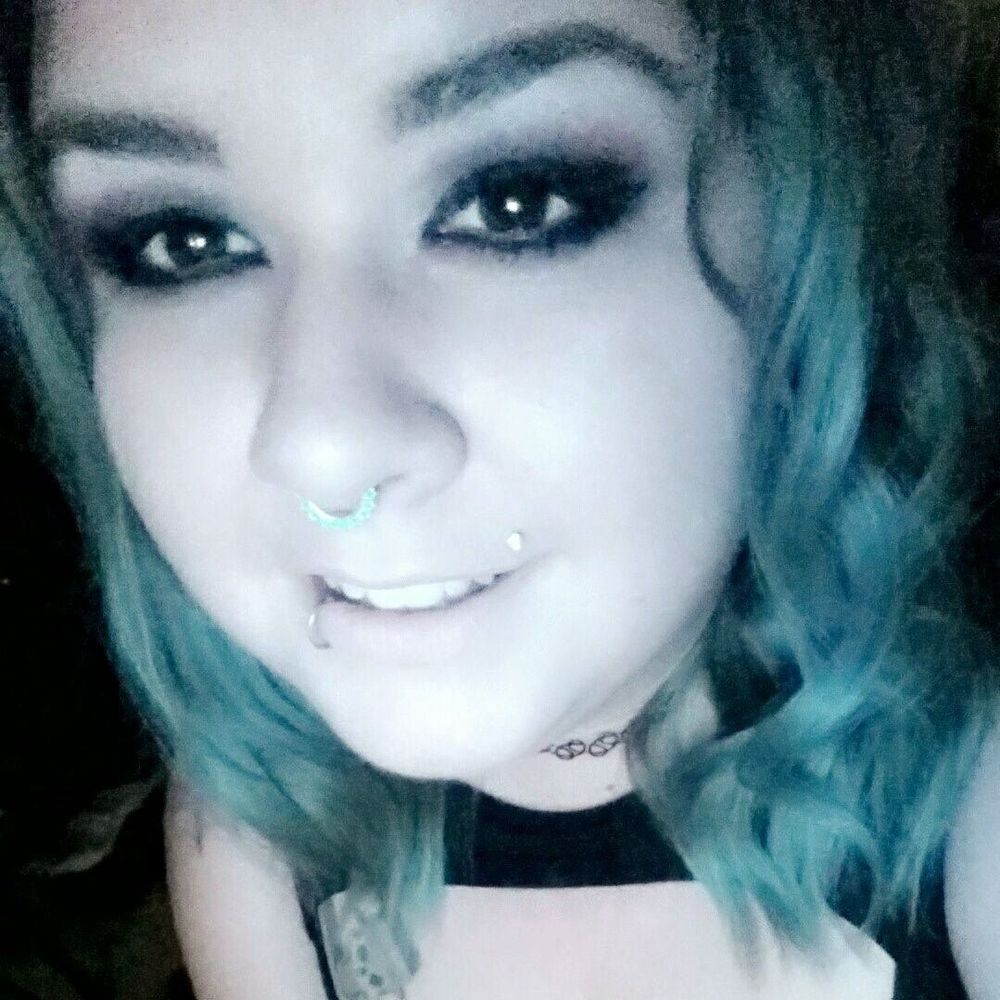Meet your Posher, Cassie