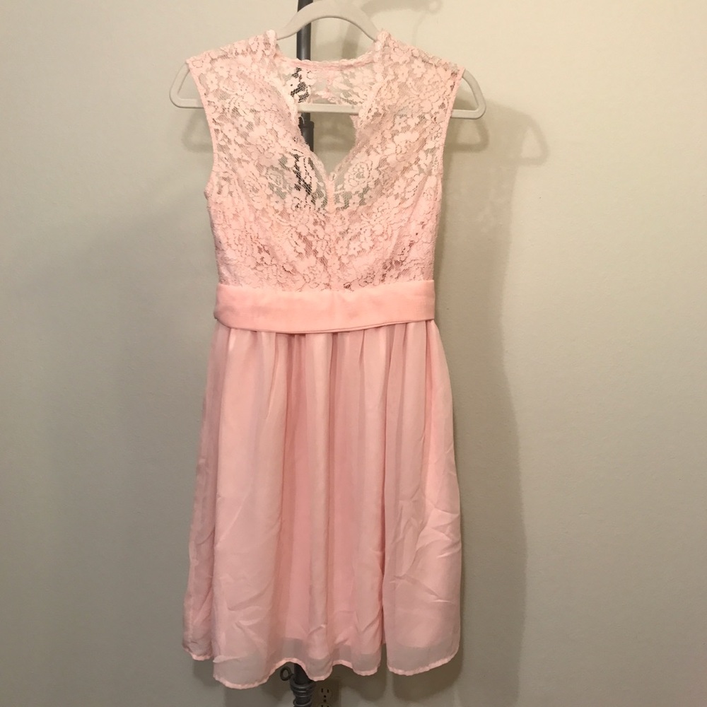 Tevolio pale pink bridesmaid dress