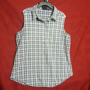 Rue 21 gals. Button down shirt. Large