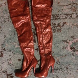 Diva thigh high boots