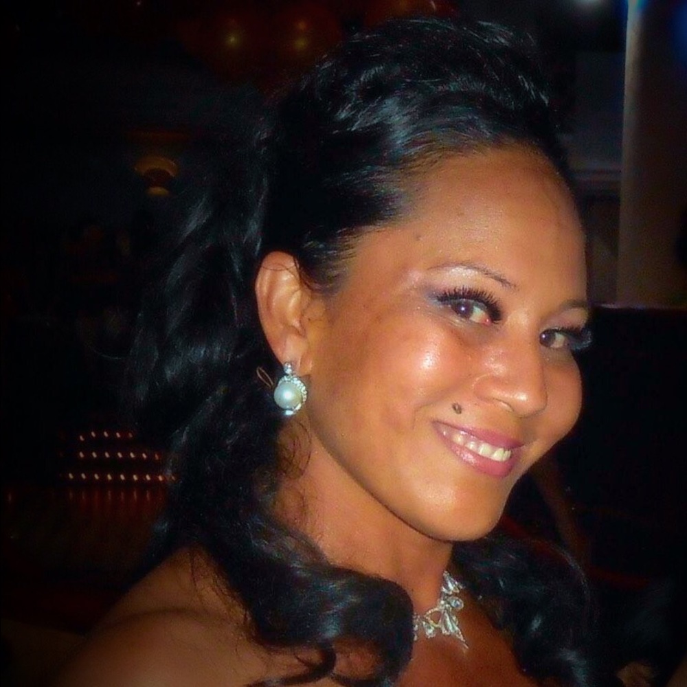 Meet your Posher, Marisa