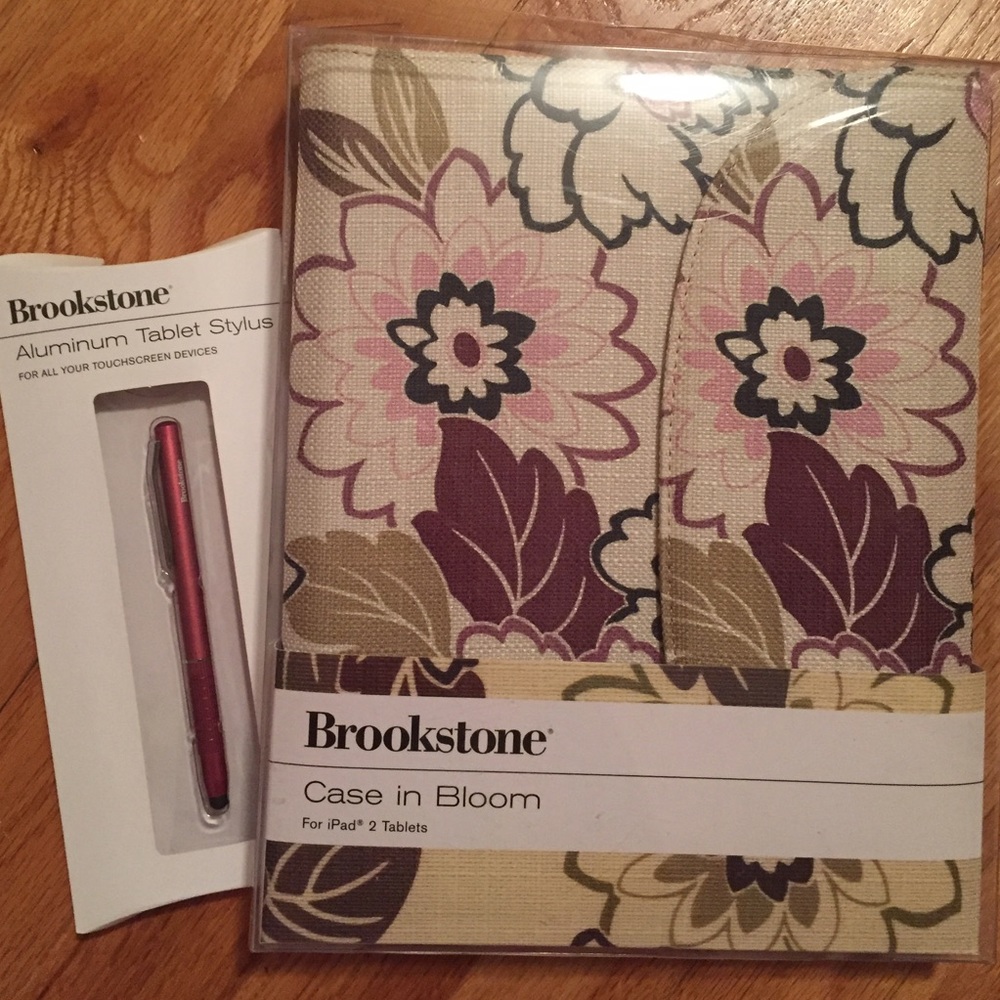 Brookstone IPad Gear