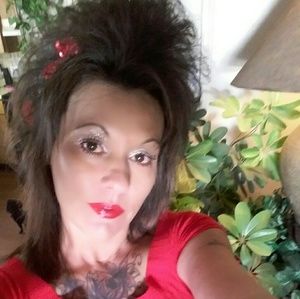 Meet your Posher, Celena