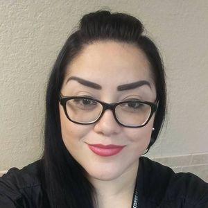 Meet your Posher, Sandra