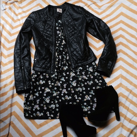 American Couture  Jackets & Blazers - 🆘Last Day! Going to Consignment Boutique 3/6!