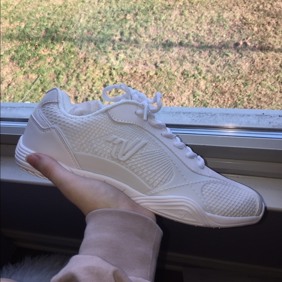 Varsity "Grid Iron" Comp Cheerleading Shoes - Picture 4 of 4