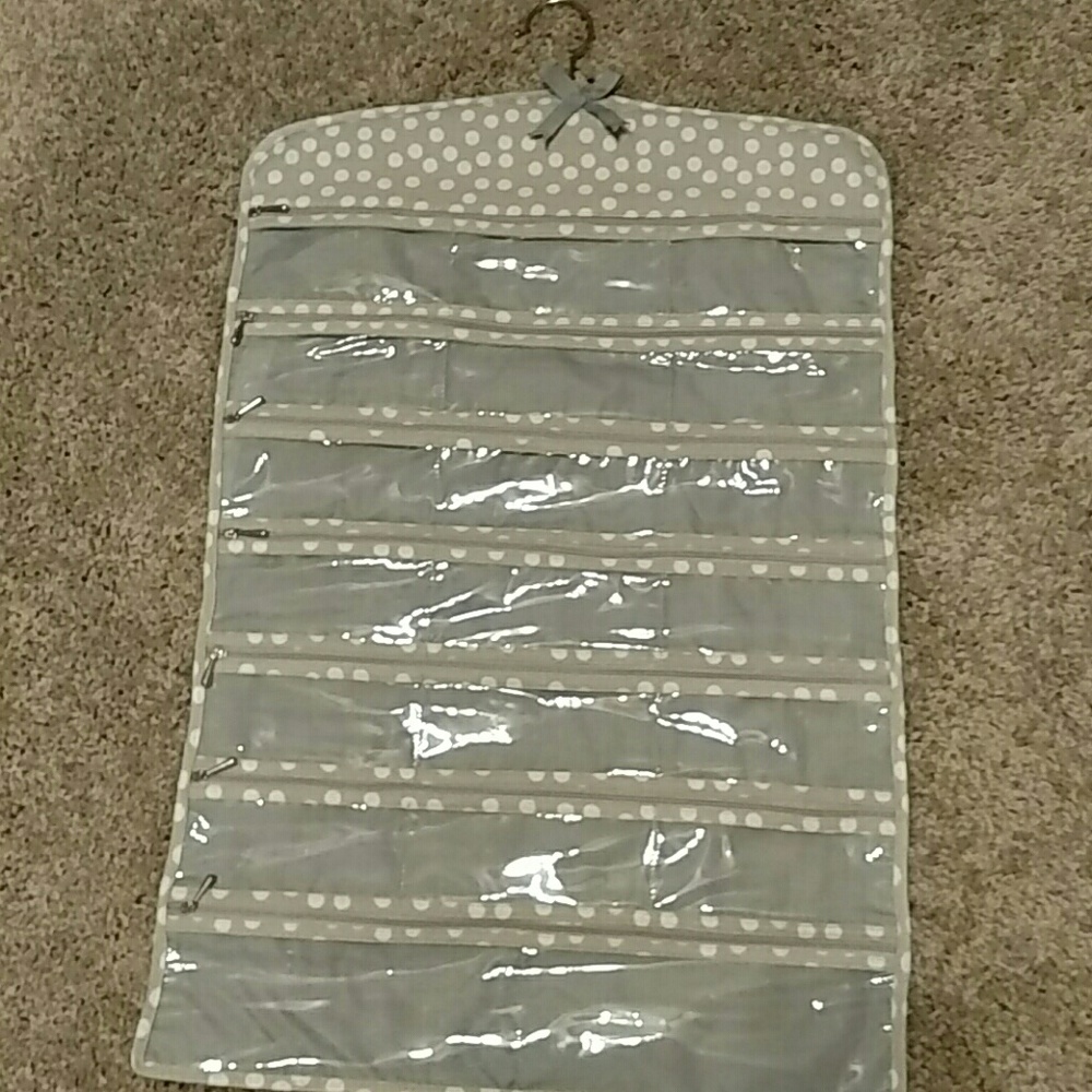 Closet Jewelry Holder / Organizer