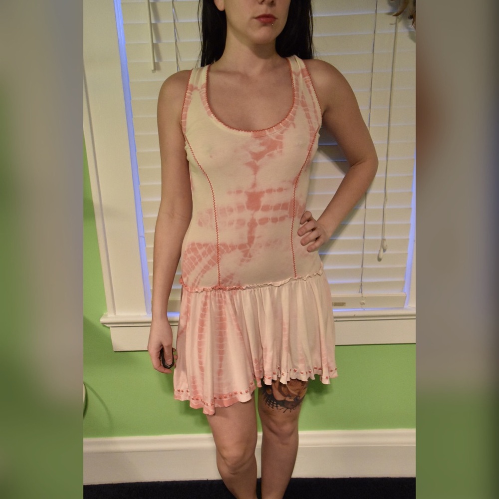 Forever 21 Boutique pink short dress