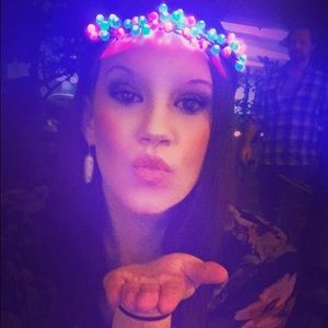 Meet your Posher, Madelyn