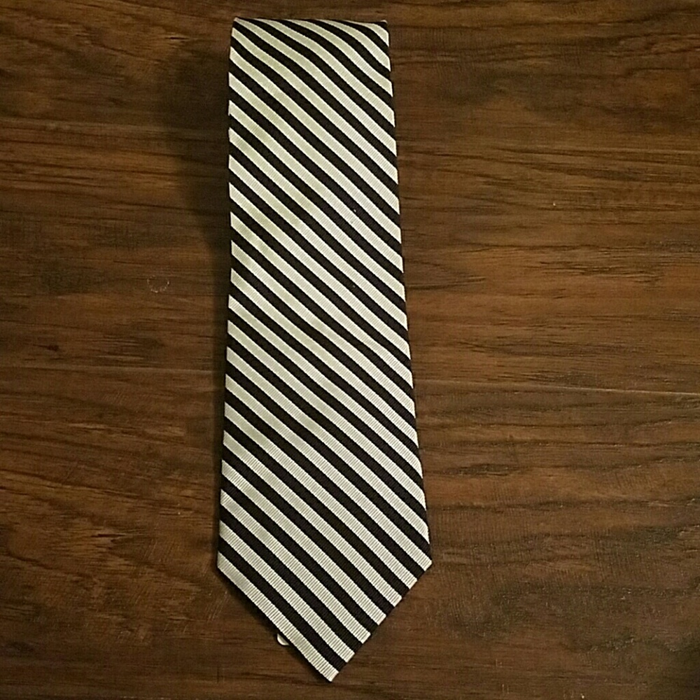 JoS.A.BANK Executive Collection Tie
