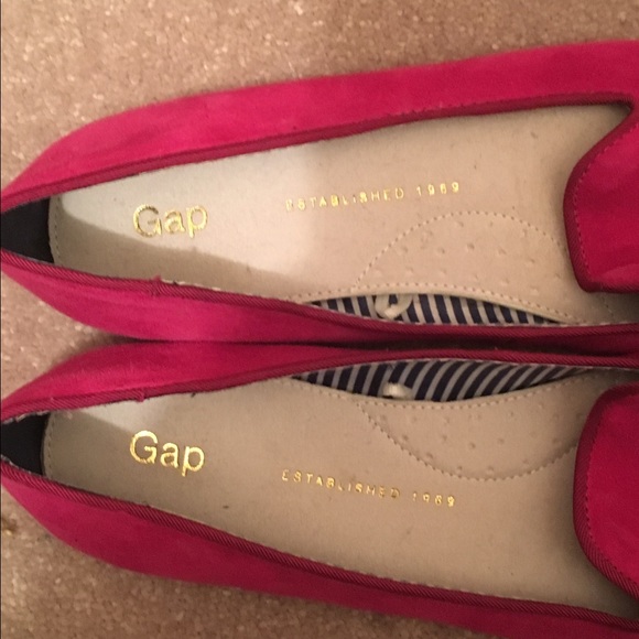 Gap flats in pink suede - Picture 2 of 3