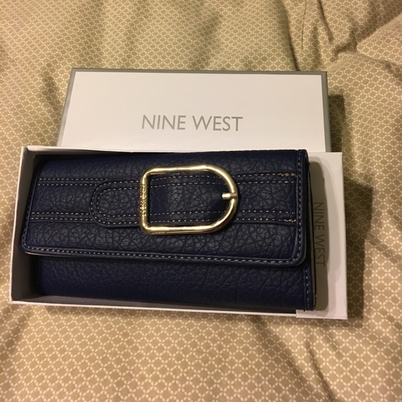 Nine West Handbags - Nine West Wallet