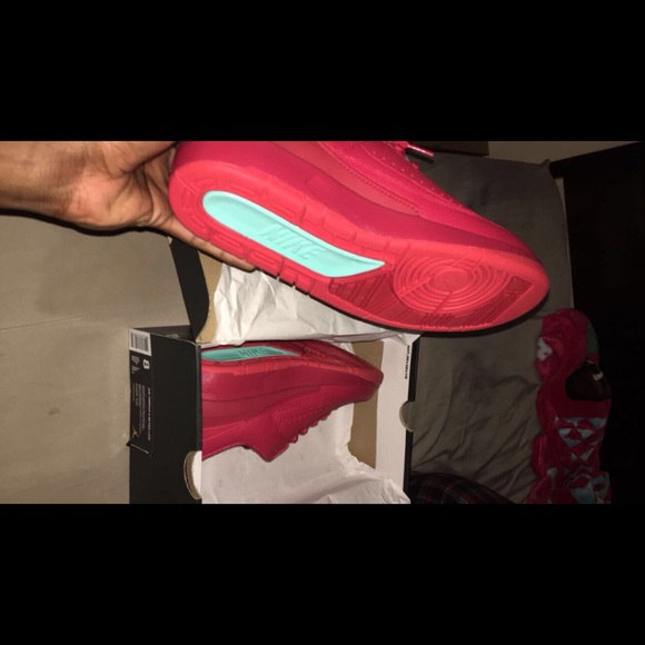 Air Jordan 2 Low - Picture 2 of 3