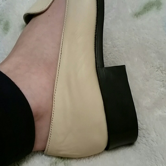 Leather closed toe Loafer NEW! Walking shoe - Picture 3 of 6