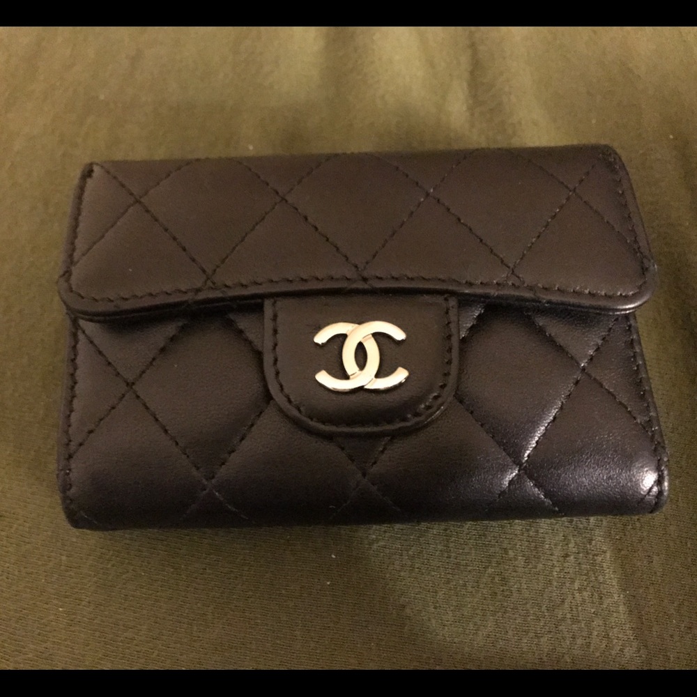 Authentic Chanel key holder