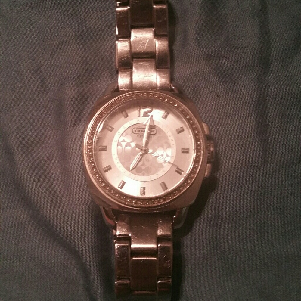 Women's boyfriend face silver watch