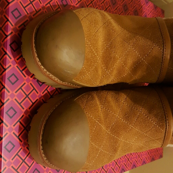 SOLD!!!!Tory Burch Boughton Shearling Bootie Sz9 - Picture 3 of 4