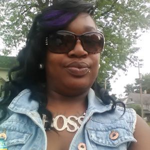 Meet your Posher, Seritha