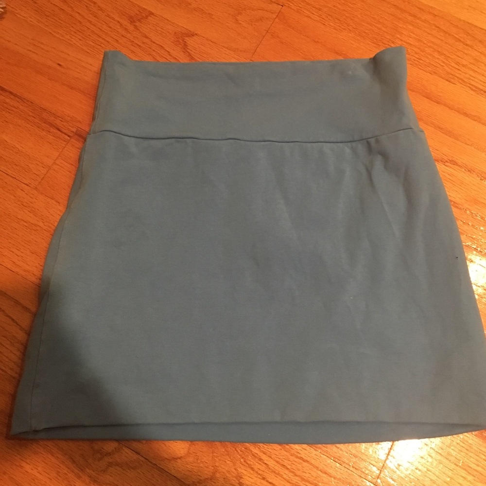 Yummy hoodies blue skirt with paint stains