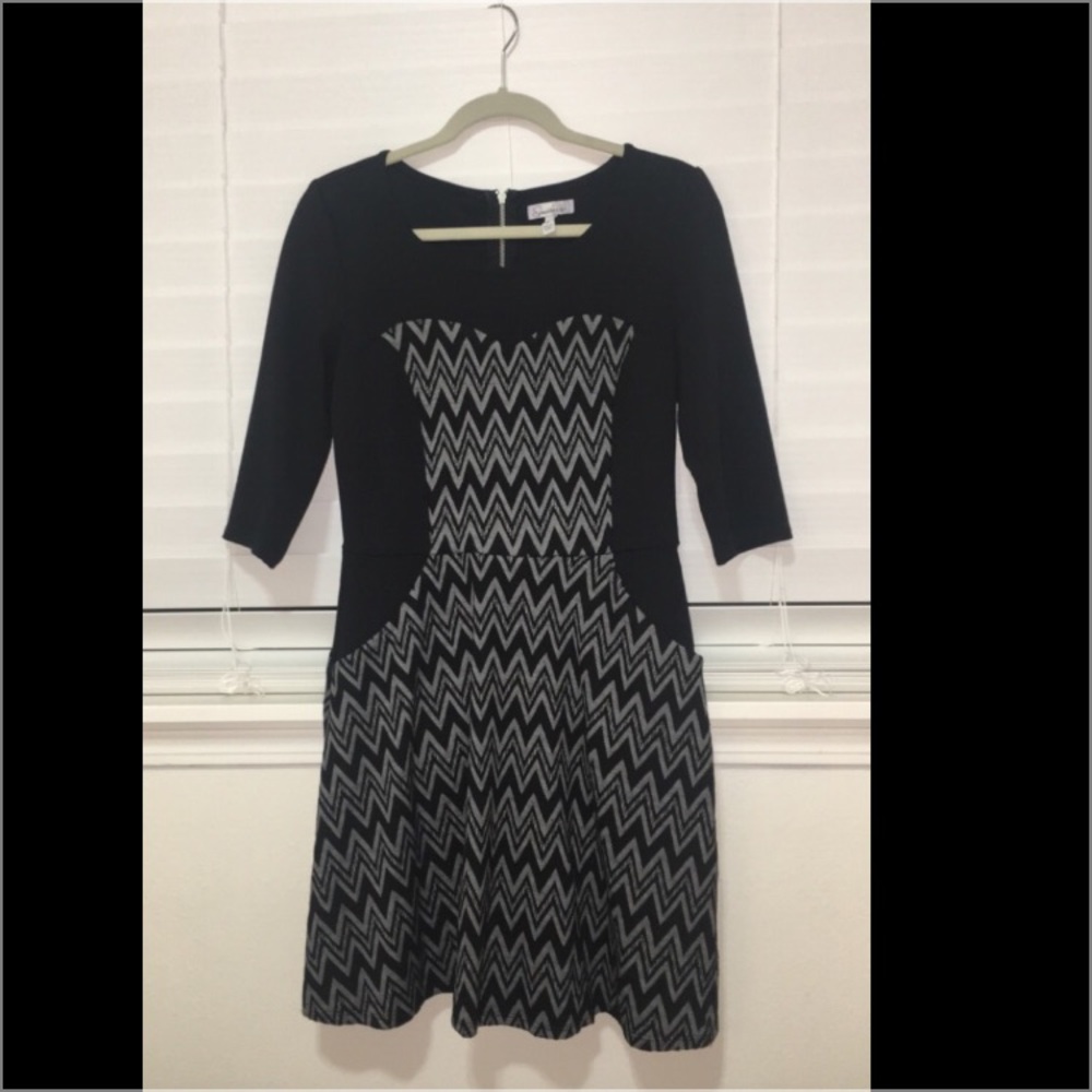 Short Black and dark gray dress