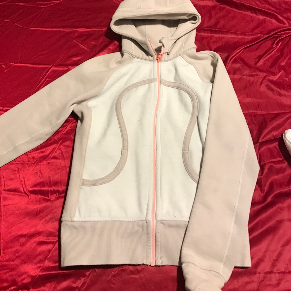 Lululemon Scuba Hoodie (lined hood) in White Dune