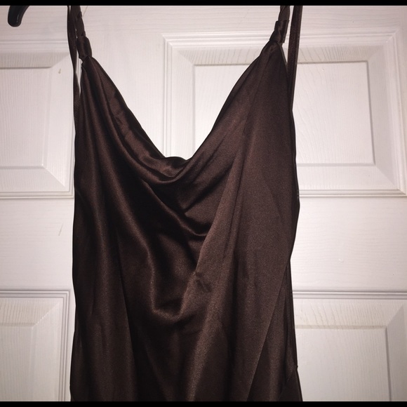 Silk halter dress - Picture 3 of 3