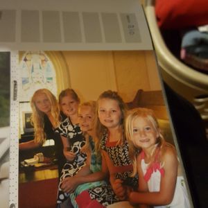 Meet your Posher, Robin