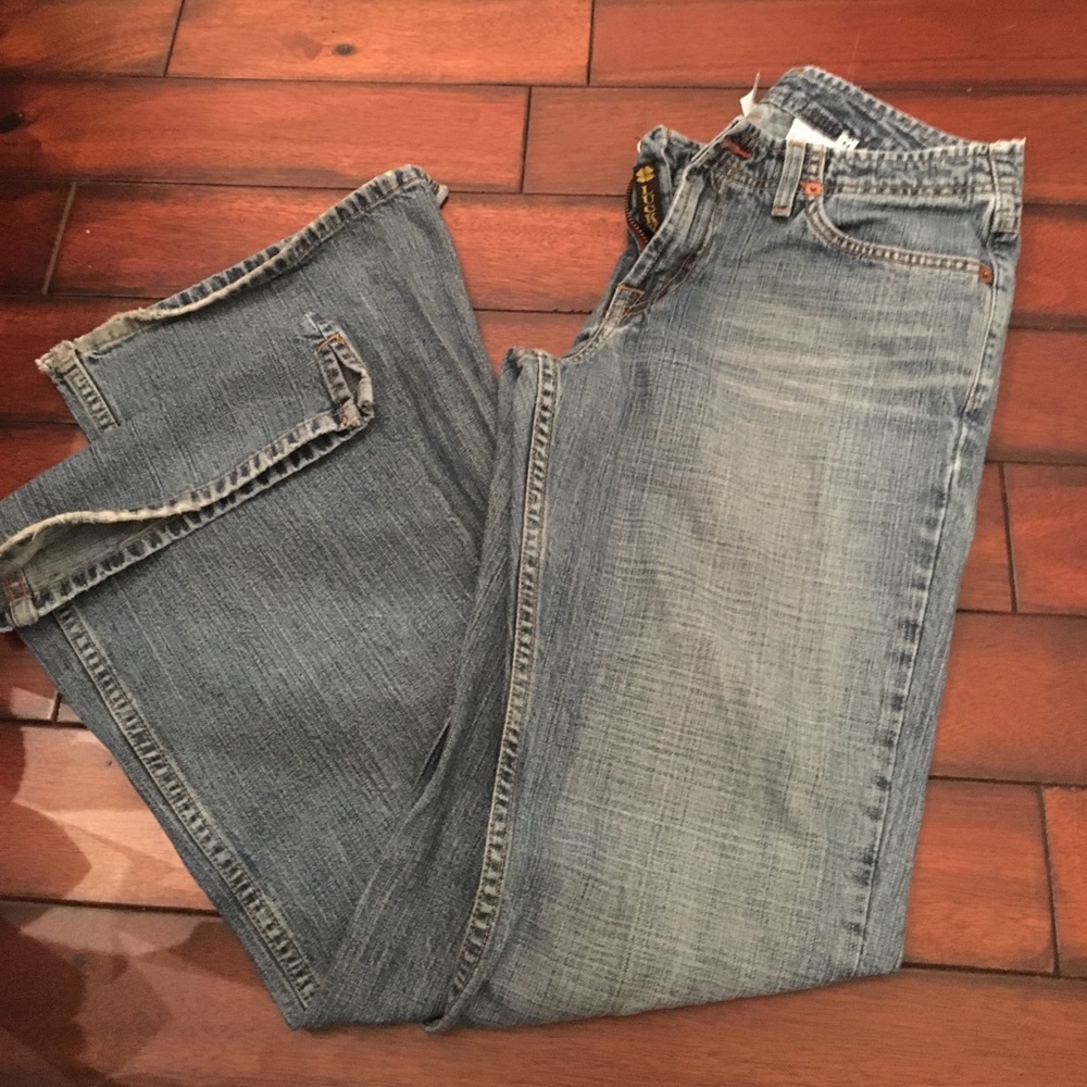 Women's Lucky jeans! 🍀