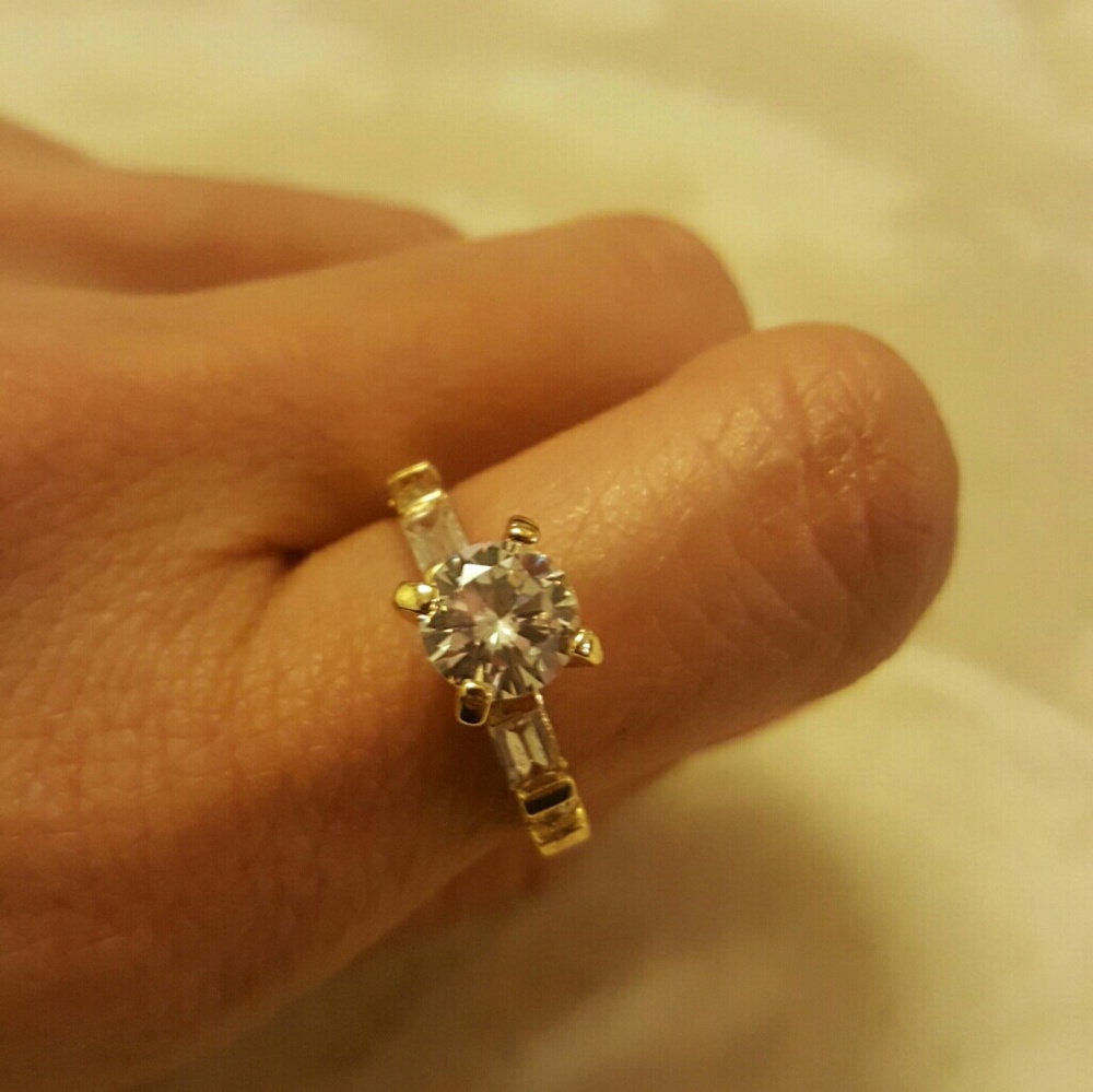 $35 18k  zircon crystal #6