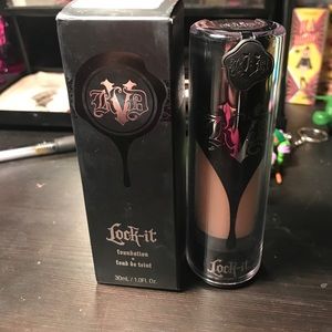 Kat von d foundation sold ❌