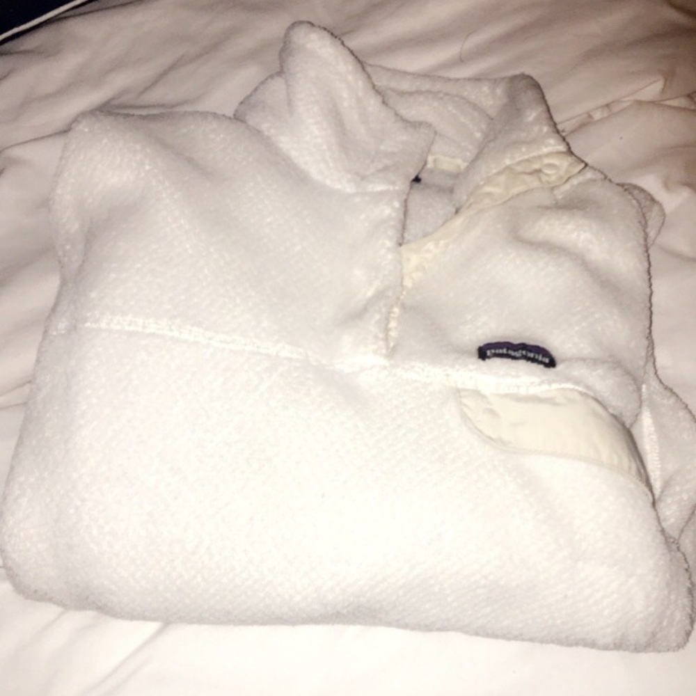 WHITE SNAP T PULLOVER PATAGONIA SIZE LARGE