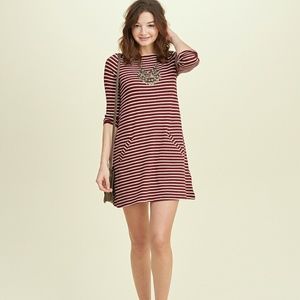 💖 HOLLISTER Boatneck Swing Dress