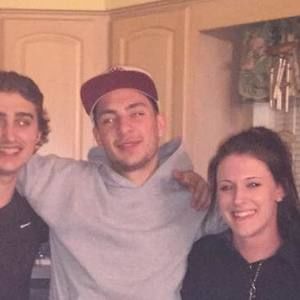 Meet your Posher, Carter