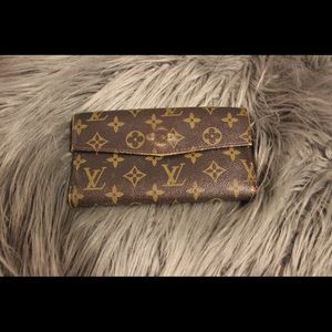 Brown Faux Leather Sarah Wallet