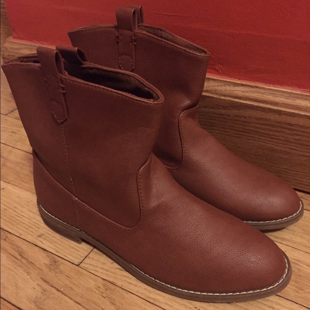 Women's boots