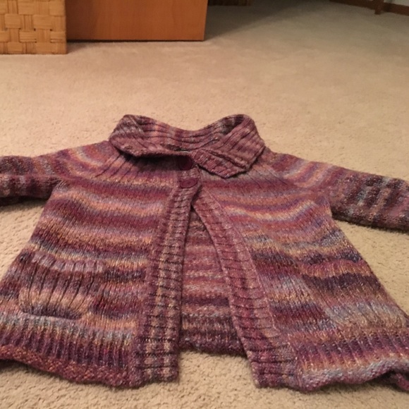 Express sweater short sleeve with 3 buttons on top - Picture 3 of 5