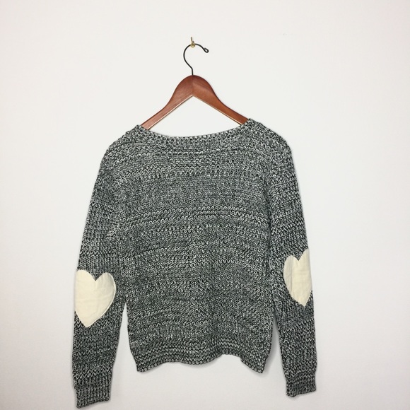 Boohoo Sweaters - BooHoo Harper Heart Sweater.