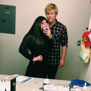 Meet your Posher, Alana