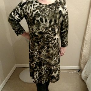 Essentials camo dress😃