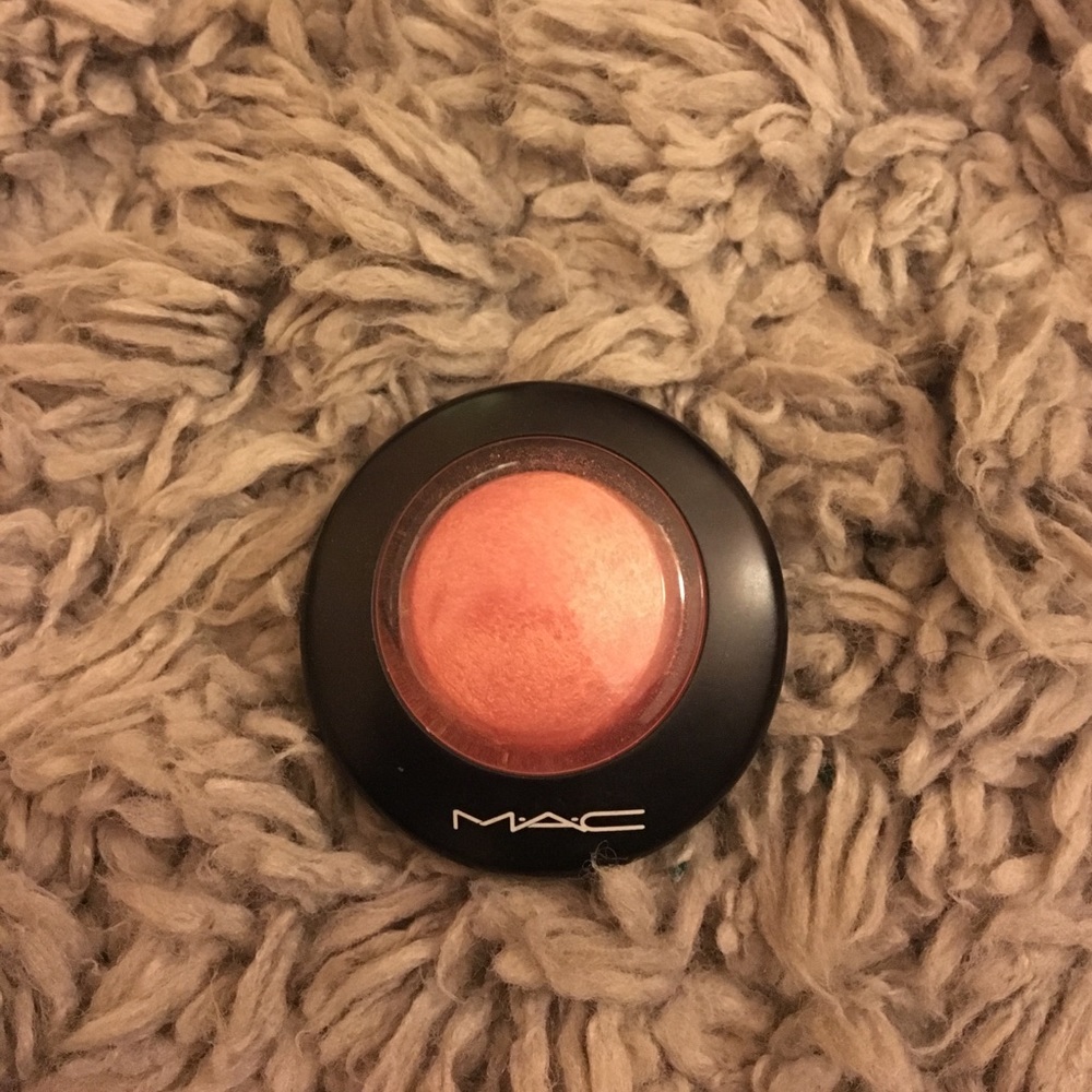 MAC Mineralized Blush PETAL POWER